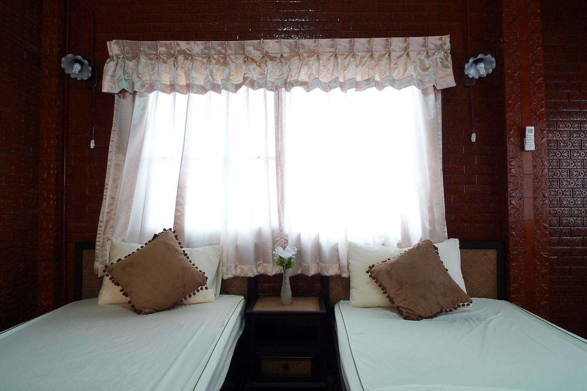 Baan Kaewta Hotel Чиангмай Екстериор снимка
