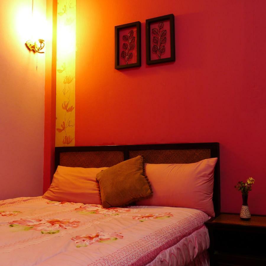 Baan Kaewta Hotel Чиангмай Екстериор снимка
